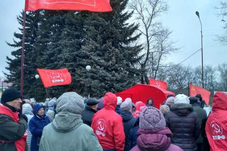 Свердловская область. В Камышлове состоялся митинг против преступного попустительства властей в сфере ЖКХ