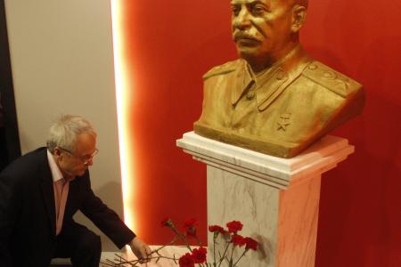 Ярославцы почтили память И.В.Сталина