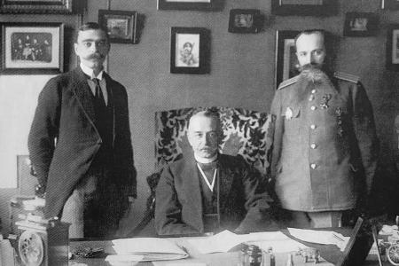 Проект KPRF.RU "Хроника революции". 10 марта 1917 года: Первый день всеобщей забастовки, генерал Хабалов грозит применить оружие, бюро ЦК РСДРП(б) об агитации в войсках