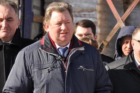Коммунисты отправили гуманитарный груз шахтерам Ростовской области