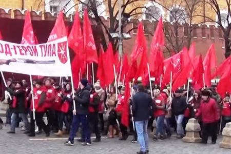 Тульские коммунисты почтили память И.В. Сталина