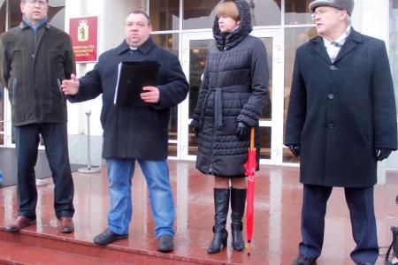 Ярославские депутаты-коммунисты поддержали дальнобойщиков