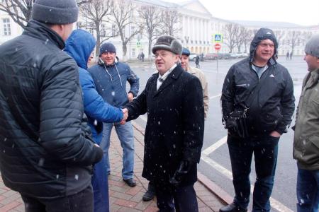 Ярославские депутаты-коммунисты поддержали дальнобойщиков