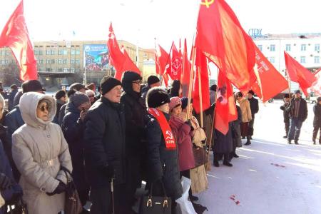 Коммунисты провели митинг «За достойную жизнь!» в столице Якутии