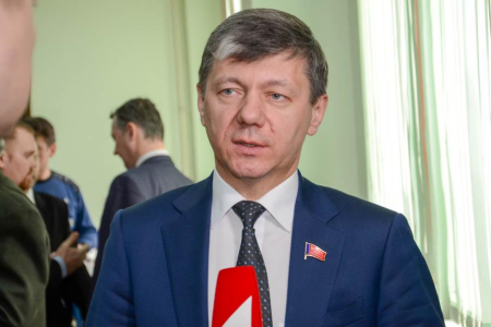 Московский экономический форум: Патриоты России ищут пути возрождения страны