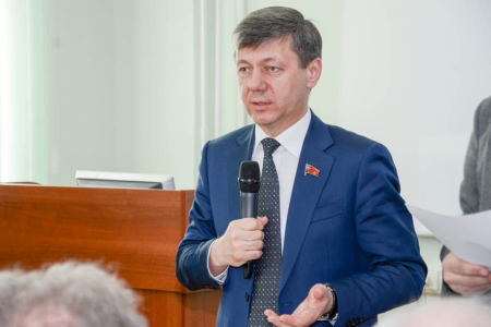 Московский экономический форум: Патриоты России ищут пути возрождения страны