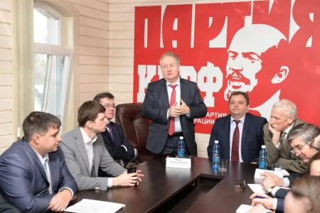 Сергей Обухов и Виктор Пешков встретились с новосибирскими коммунистами