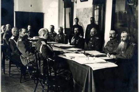 Проект KPRF.RU "Хроника революции". 11 марта 1917 года: царь в Ставке играет в домино, в Петрограде 200 тысяч протестующих и 150 человек рассрелянных войсками, арестован Петроградский комитет большевиков