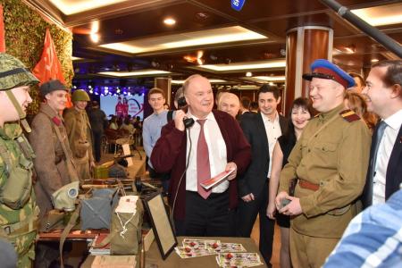 Г.А. Зюганов: "Мы все устремились к 100-летию Великого Октября"
