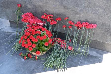 Новосибирские коммунисты поздравили Владимира Ленина с Днем рожденья