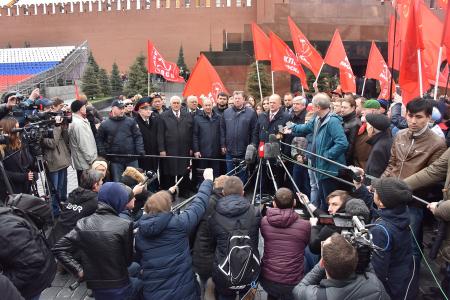 Г.А. Зюганов: Мир будет уверенно смотреть вперед, если пойдет по пути Ленина