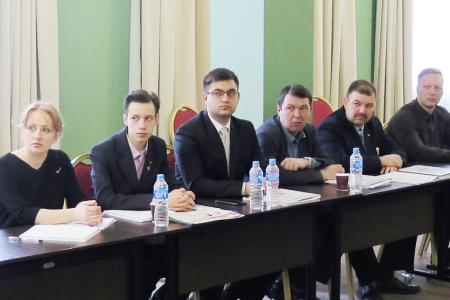 Центр политической учёбы ЦК КПРФ принял новый поток слушателей. Участие в открытии курса приняли Д.Г. Новиков и Ю.В. Афонин