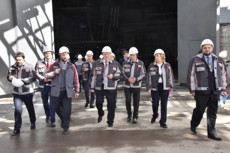 Г.А. Зюганов: Без машиностроения, робототехники, электроники у страны нет будущего