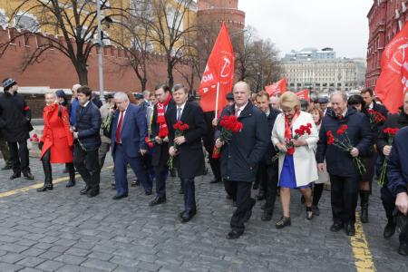 Г.А. Зюганов: Для того, чтобы двигаться вперед, надо учиться у первопроходцев