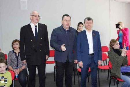 Амурская область. Благовещенский спортклуб КПРФ отметил свой первый год открытым турниром по классическому жиму