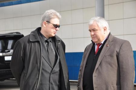 Коммунисты отправили 62-й гуманитарный конвой в Новороссию