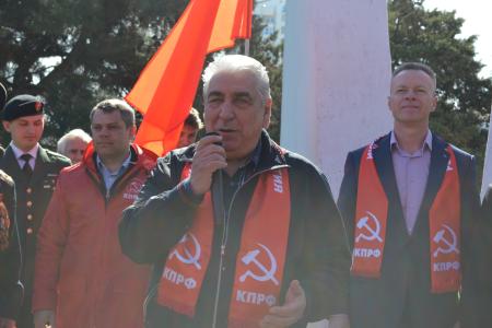 Севастополь. Коммунисты торжественно отметили День космонавтики