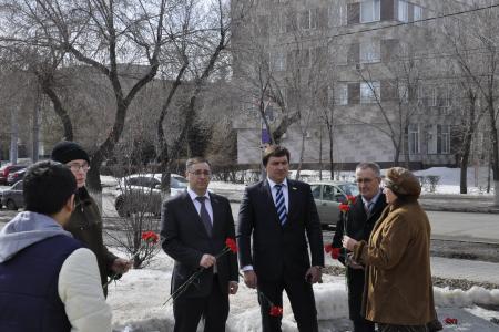 Оренбургские коммунисты провели брифинг для СМИ