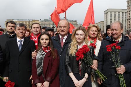 Г.А. Зюганов: Для того, чтобы двигаться вперед, надо учиться у первопроходцев