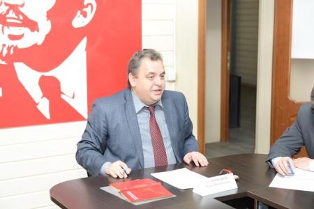 Новосибирские коммунисты провели второй этап круглого стола, посвященного 100-летию Великого Октября