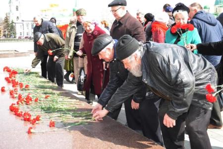 Тульские коммунисты на мероприятии в честь Дня рождения В.И. Ленина осудили провокационный законопроект о перезахоронении вождя
