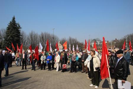 Калининград. Коммунисты провели митинг «Стоп ЖКХ-террор!»