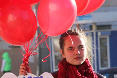 Ивановские комсомольцы провели акцию с требованием отставки правительства Медведева
