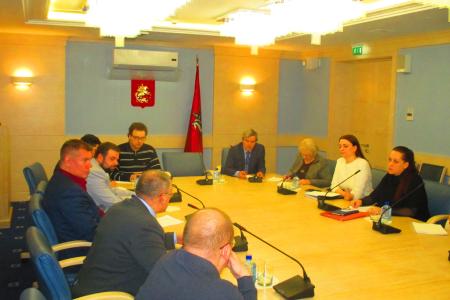 Фракция КПРФ в Мосгордуме и представители общественных организаций обсудили политику реновации кварталов в Москве
