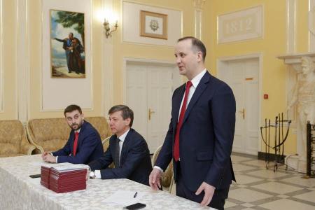 В Центре политической учёбы ЦК КПРФ Д.Г. Новиков поздравил выпускников двадцать первого потока слушателей