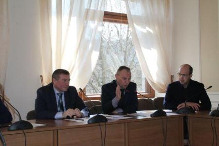 Лидер вологодских коммунистов Александр Морозов: Проект "Единой России" "Комфортная городская среда", широко разрекламированный партией власти, - это очередной политический пиар
