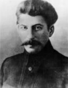 Проект KPRF.RU "Хроника революции". 24 апреля 1917 года: временное правительство гарантирует защиту помещечьего землевладения, Ленин пишет "Воззвание к солдатам и матросам"