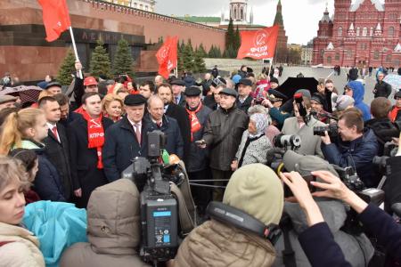 Г.А. Зюганов: Для того, чтобы двигаться вперед, надо учиться у первопроходцев