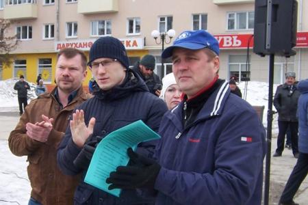 Казань. Представители КПРФ приняли участие  в акции протеста дальнобойщиков