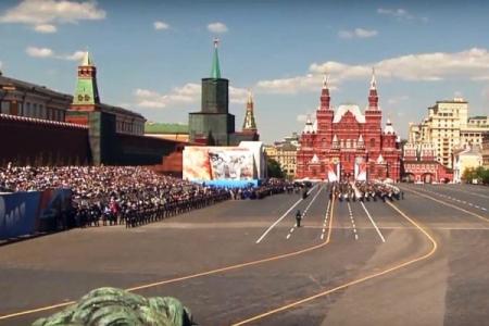Мавзолей Ленина хотят снова задрапировать ко Дню Победы