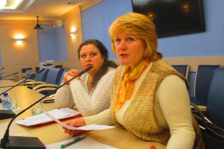 Фракция КПРФ в Мосгордуме провела рабочее совещание по вопросам жителей ветхого жилья, которых власти не включают в программу переселения