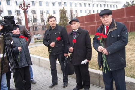В Казани коммунисты отметили 147-ю годовщину со дня рождения основателя Советского государства