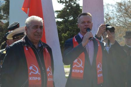 Севастополь. Коммунисты торжественно отметили День космонавтики