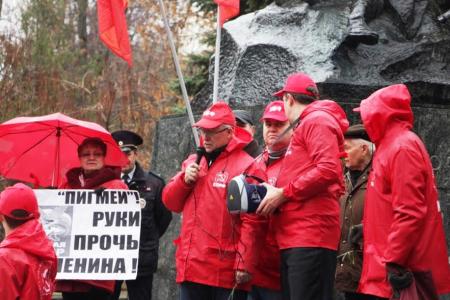 Саратовские коммунисты провели мероприятия посвященные Дню рождения В.И. Ленина