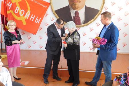 Оренбургские коммунисты чествовали «Детей войны»
