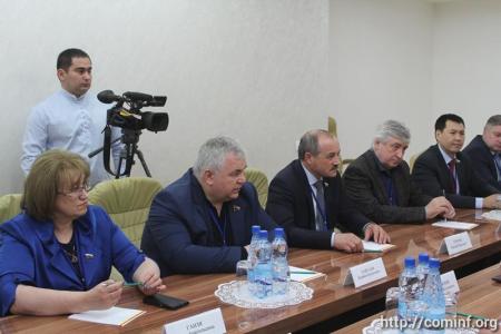 К.К. Тайсаев принимает участие в работе группы международных наблюдателей на выборах Президента Республики Южная Осетия