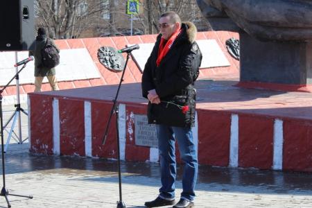 Магаданские коммунисты приняли участие в общегородском митинге памяти жертв теракта в Санкт-Петербурге