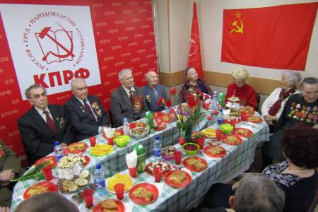 Курганские  коммунисты провели серию мероприятий, посвященных Великой Победе