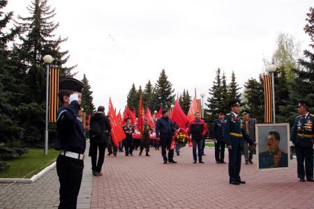 Чебоксарские коммунисты достойно отметили 72-ю годовщину Победы советского народа над фашистской Германией в Великой Отечественной войне 1941–1945 годов