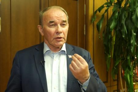 Вячеслав Тетёкин: В деле Серебренникова творческая интеллигенция оказывает неприкрытое давление на президента. Видео