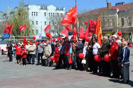В городах и сёлах Оренбургской области прошли первомайские митинги, пикеты и демонстрации