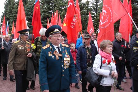 Чебоксарские коммунисты достойно отметили 72-ю годовщину Победы советского народа над фашистской Германией в Великой Отечественной войне 1941–1945 годов