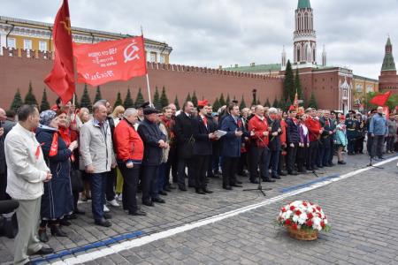 "Взвейтесь кострами синие ночи". Концерт в Колонном зале Дома Союзов, посвященный 95-летию пионерии