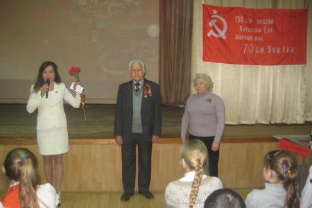 Калужская область. Коммунисты провели патриотические уроки в школах Калуги и Малоярославца 