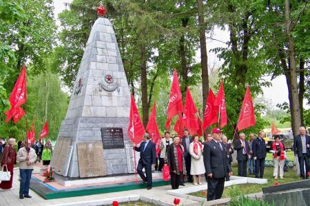 В селе Никольское торжественно отметили 100-летие создания первой на Орловщине сельской большевистской партийной организации