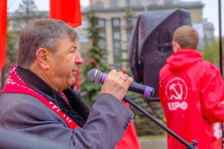 Красный Первомай в Красноярске
